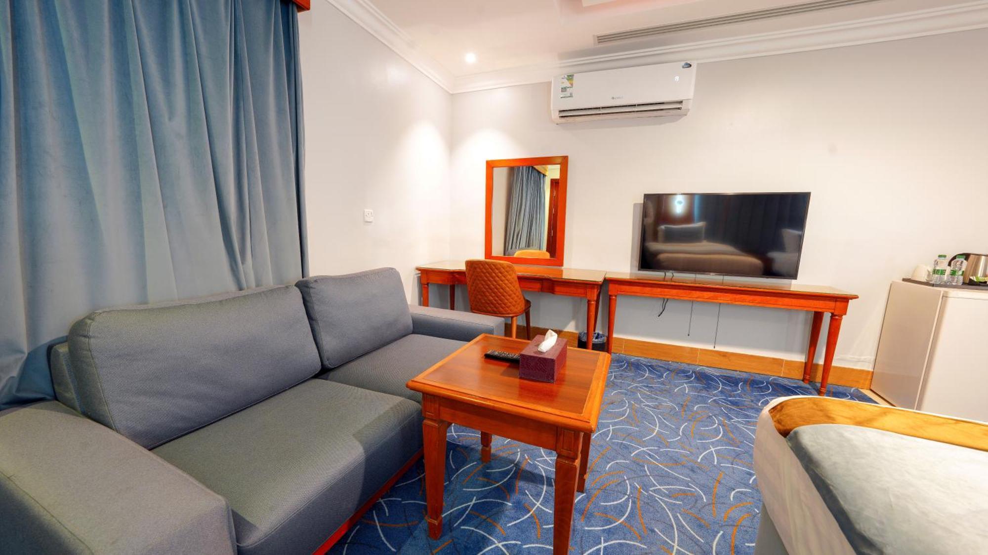 Almasem Luxury Hotel suite 6 Riyad Chambre photo